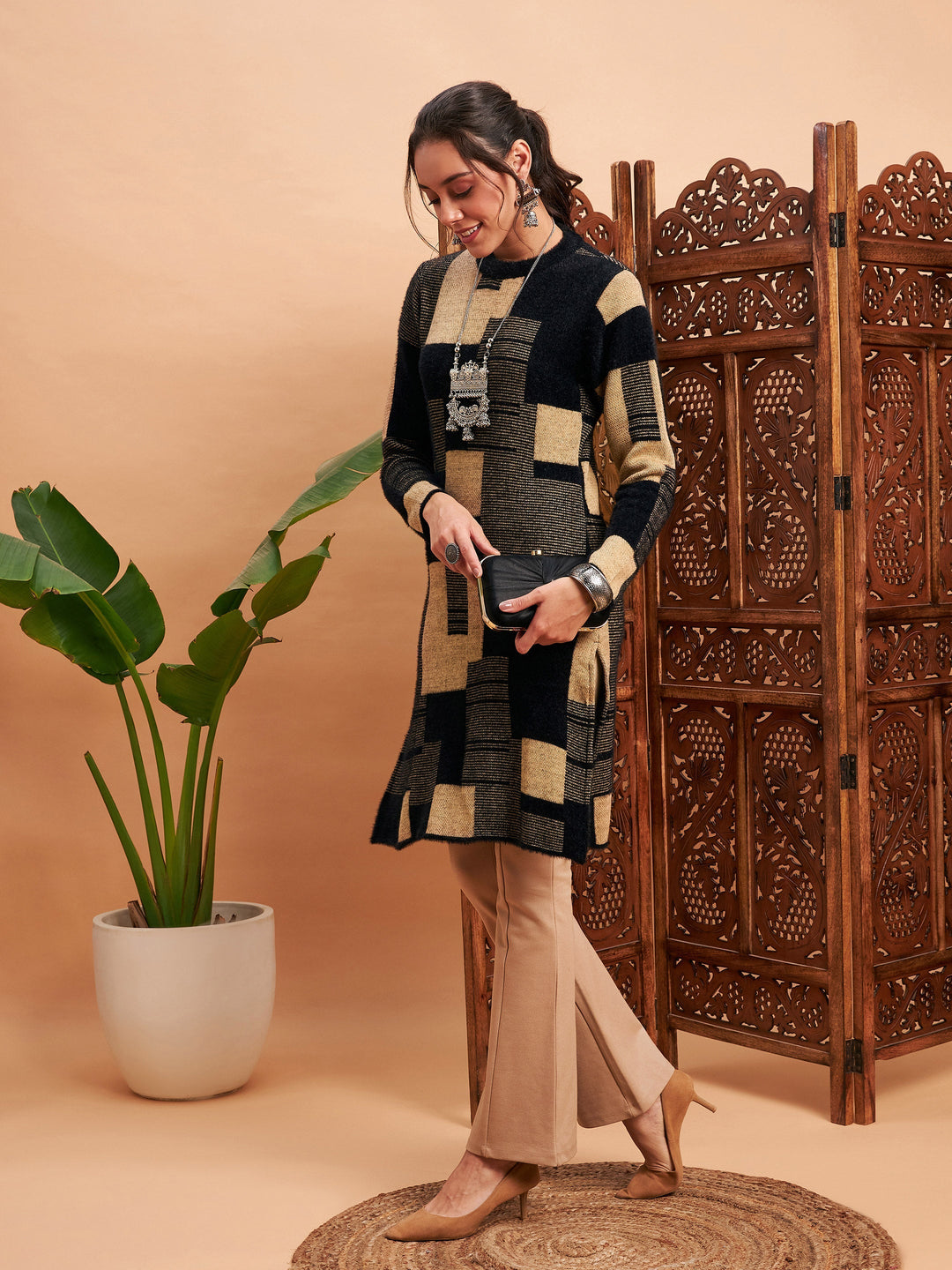 Black &amp; Beige Hair Wool Straight Kurta-Shae by SASSAFRAS