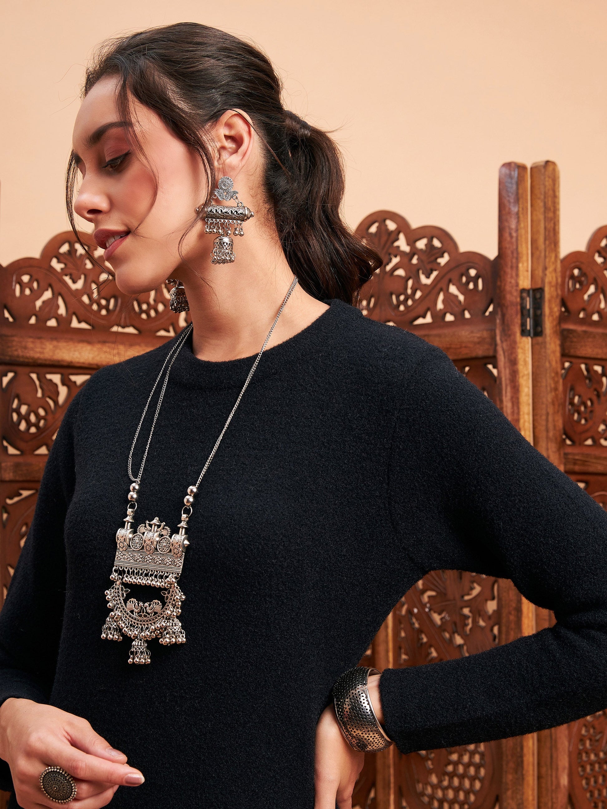 Black Solid Hair Wool Straight Kurta-Shae by SASSAFRAS