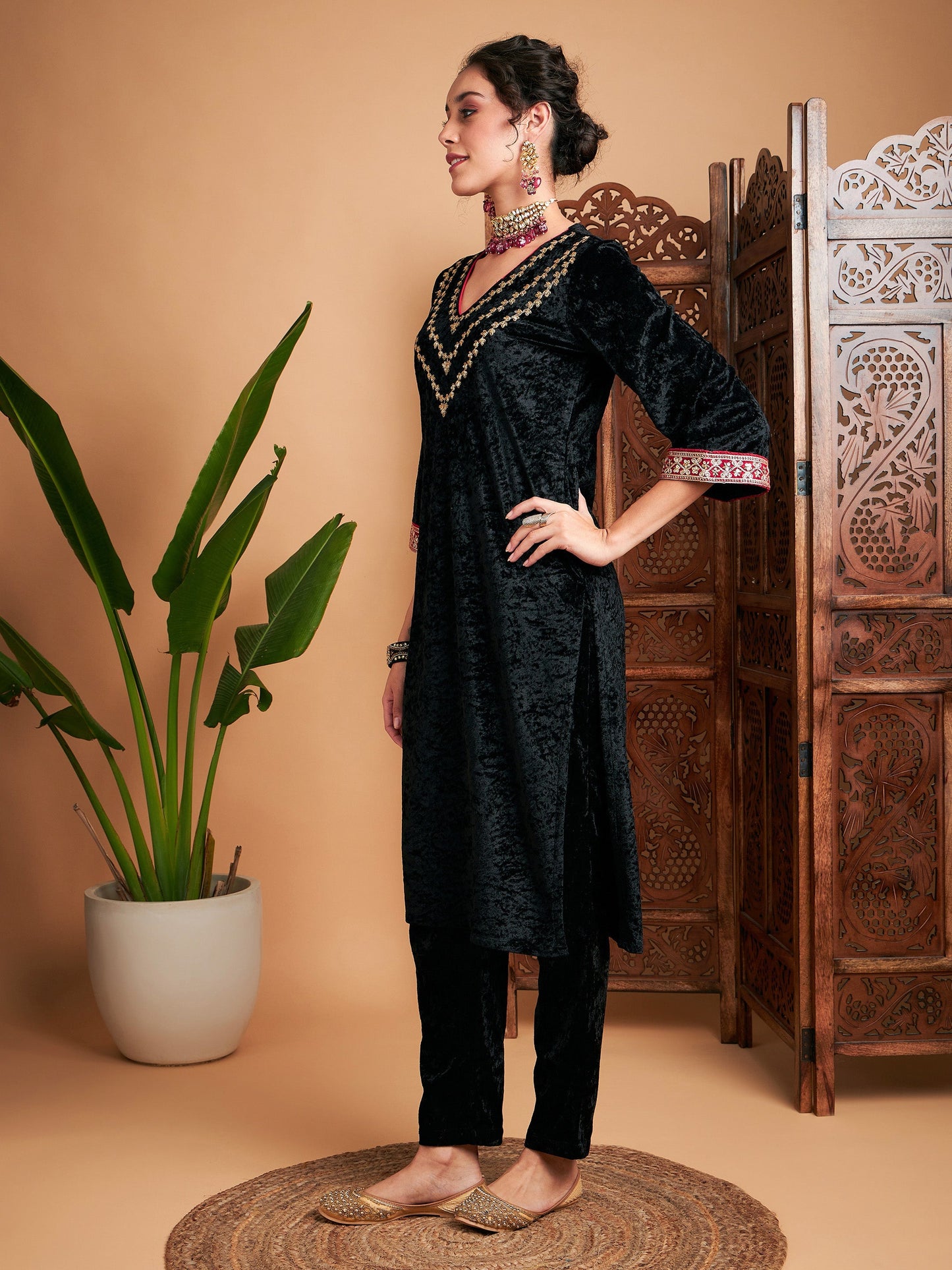 Black Velvet Embroidered Yoke Straight Kurta-Shae by SASSAFRAS