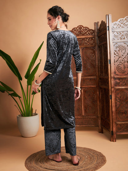 Grey Velvet Sequin Embroidered Straight Kurta