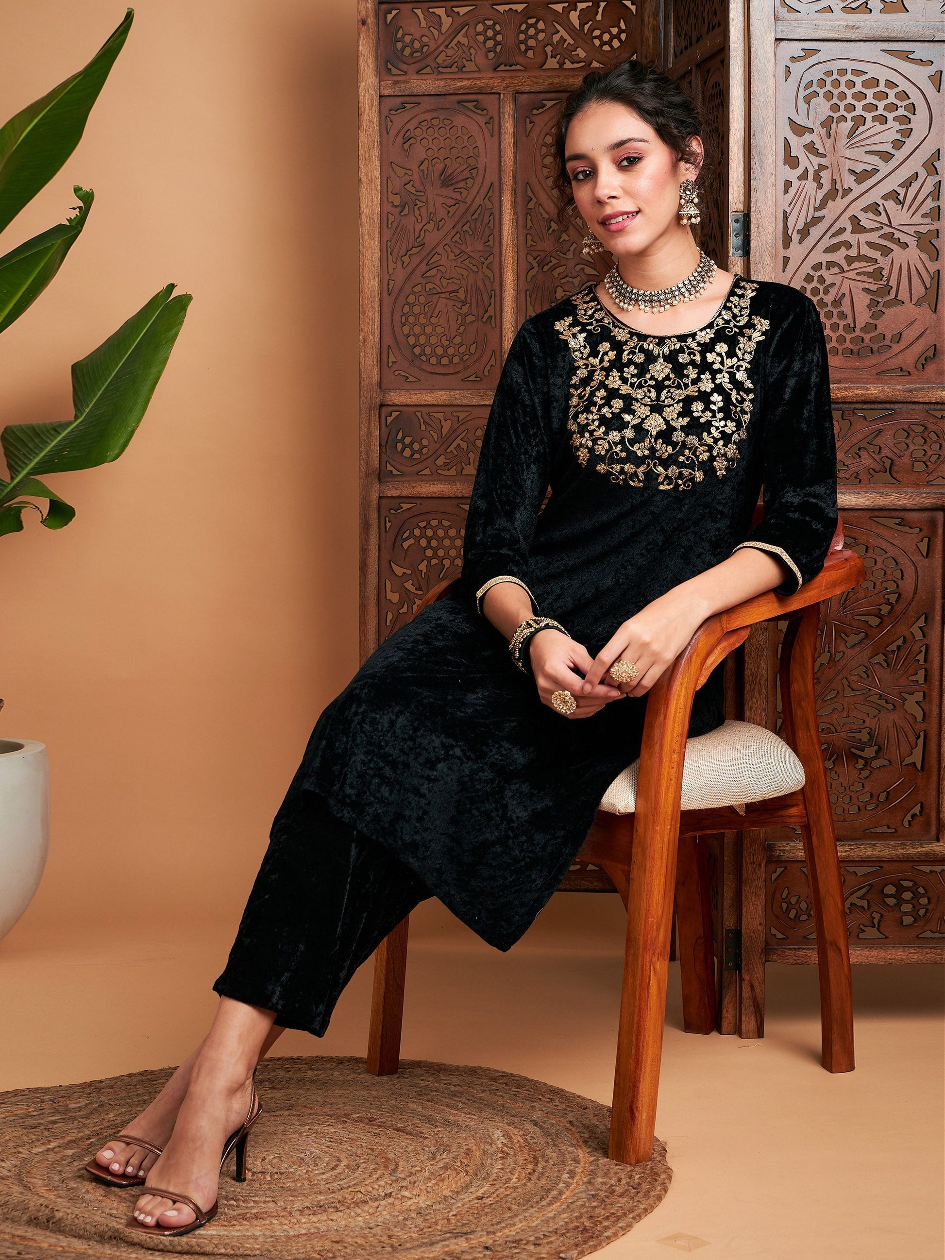 Black Velvet Sequin Embroidered Straight Kurta-Shae by SASSAFRAS