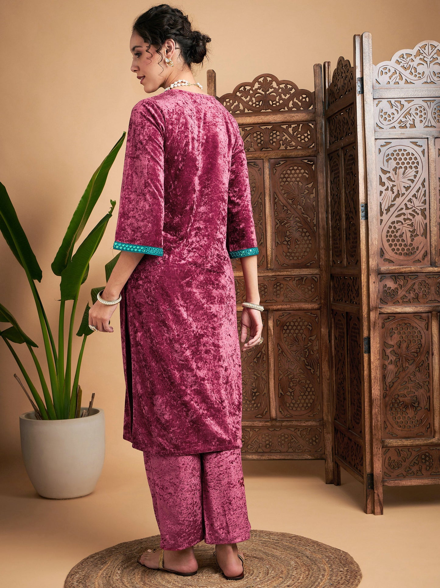 Pink Velvet Yoke Embroidered Straight Kurta