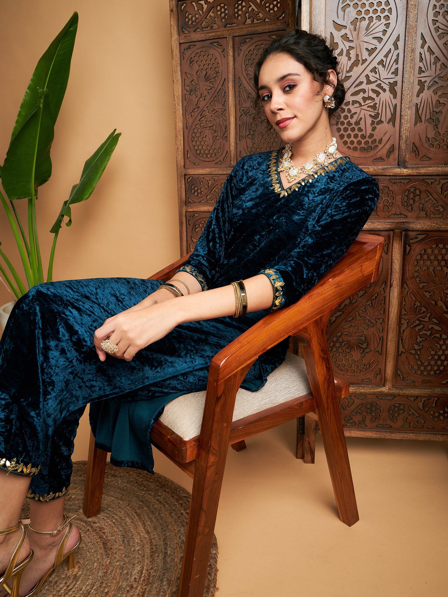 Teal Velvet Gota Patti Embroidered Straight Kurta