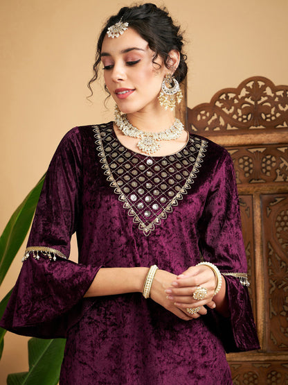 Purple Velvet Zari Embroidered Kurta