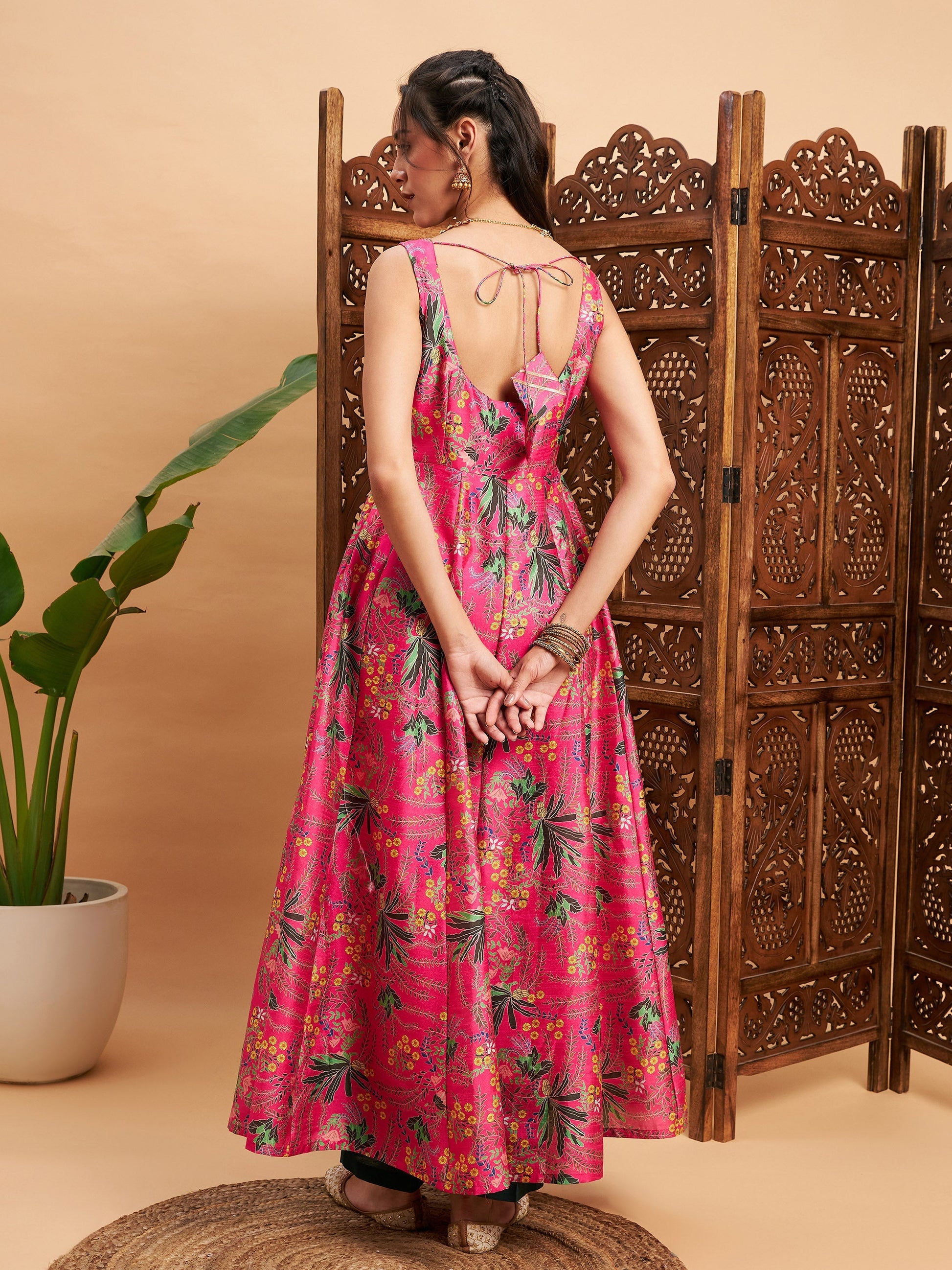 Pink Floral Sleeveless Anarkali Maxi Kurta-Shae by SASSAFRAS