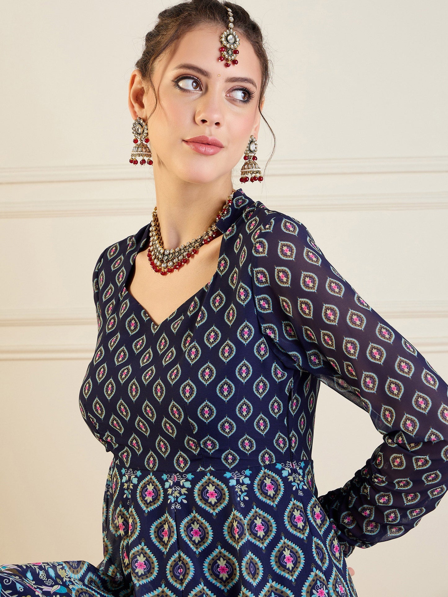 Navy Floral Sweetheart Neck Anarkali Kurta