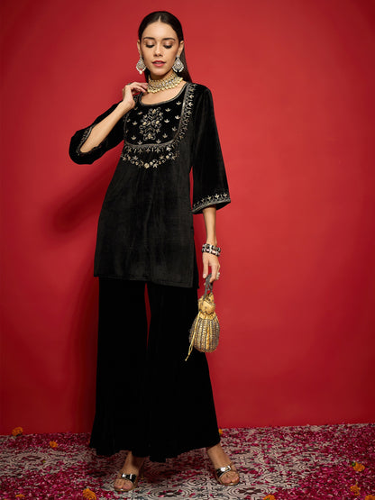 Women's Women Black Velvet Embroidered Short Kurta With Palazzo Pants in Velvet by Shae for wholesale, bulk, supplier, manufacturer and wholesaler buyers from Trendphoria