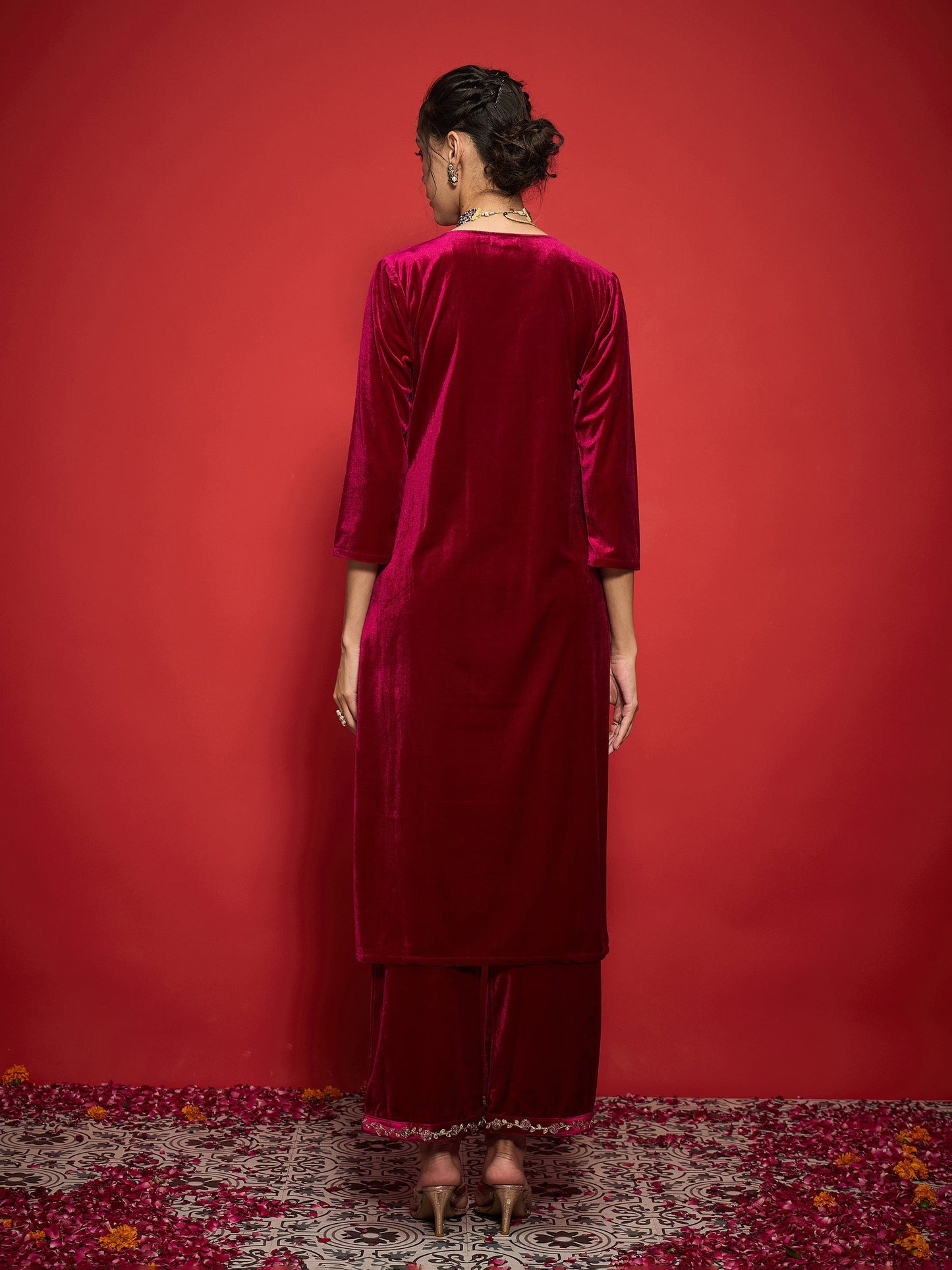 Fuchsia Velvet Embroidered Round Neck Kurta-Shae by SASSAFRAS