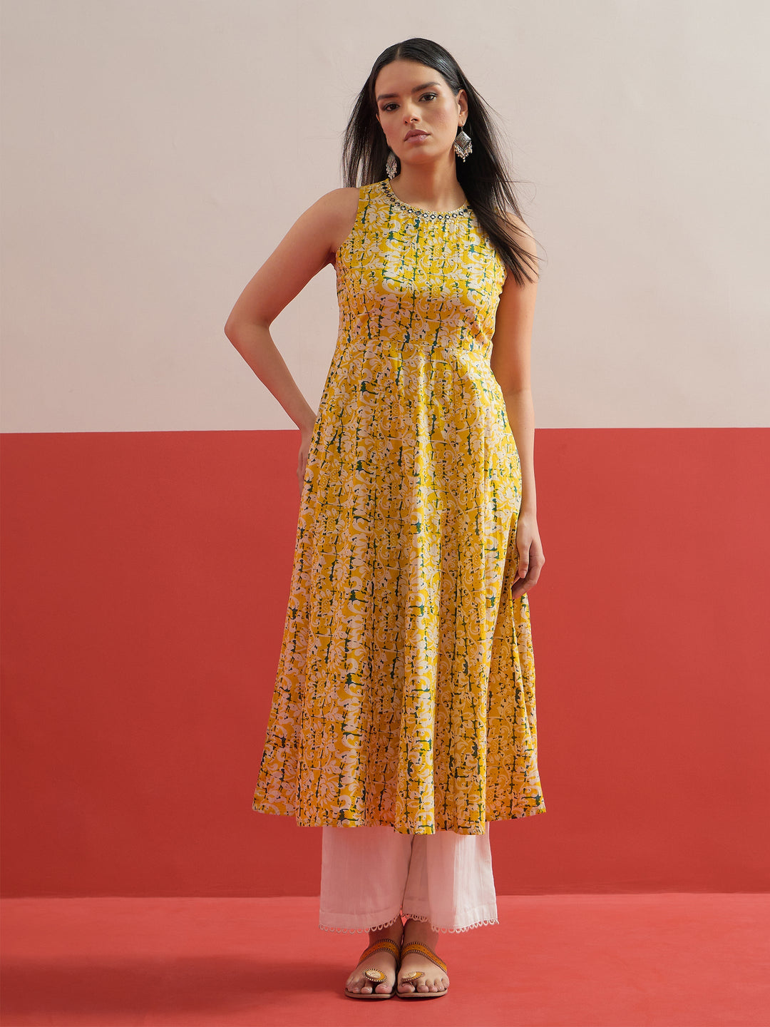 Women Yellow Floral Embroidered Sleeveless Kurta
