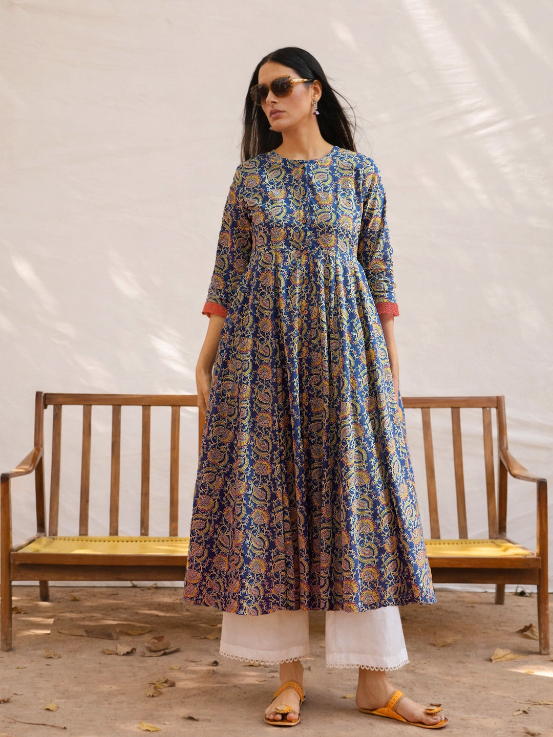 Women Blue Floral Front Open Anarkali Kurta With Straight Pant