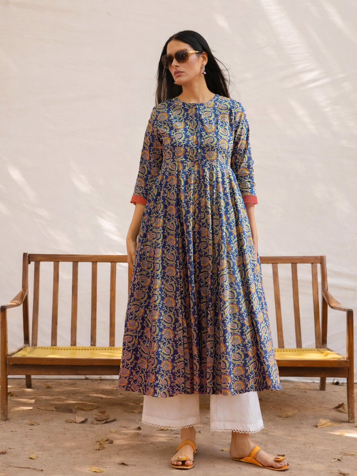 Women Blue Floral Front Open Anarkali Kurta With Straight Pant