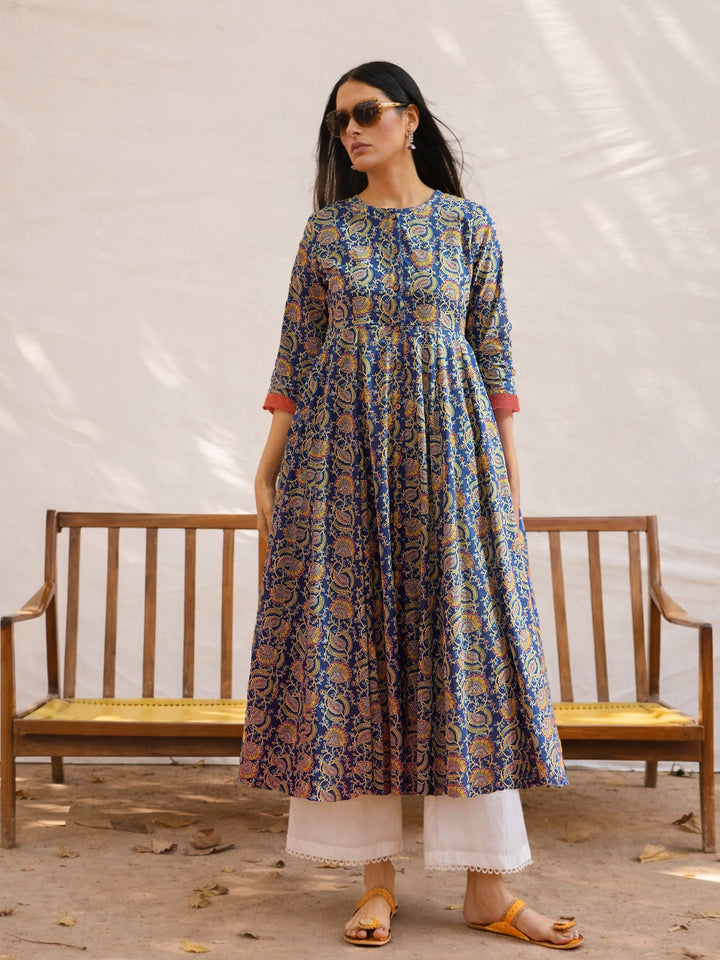 Women Blue Floral Front Open Anarkali Kurta With Straight Pant