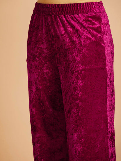 Women Fuchsia Velvet Embroidered Straight Pants