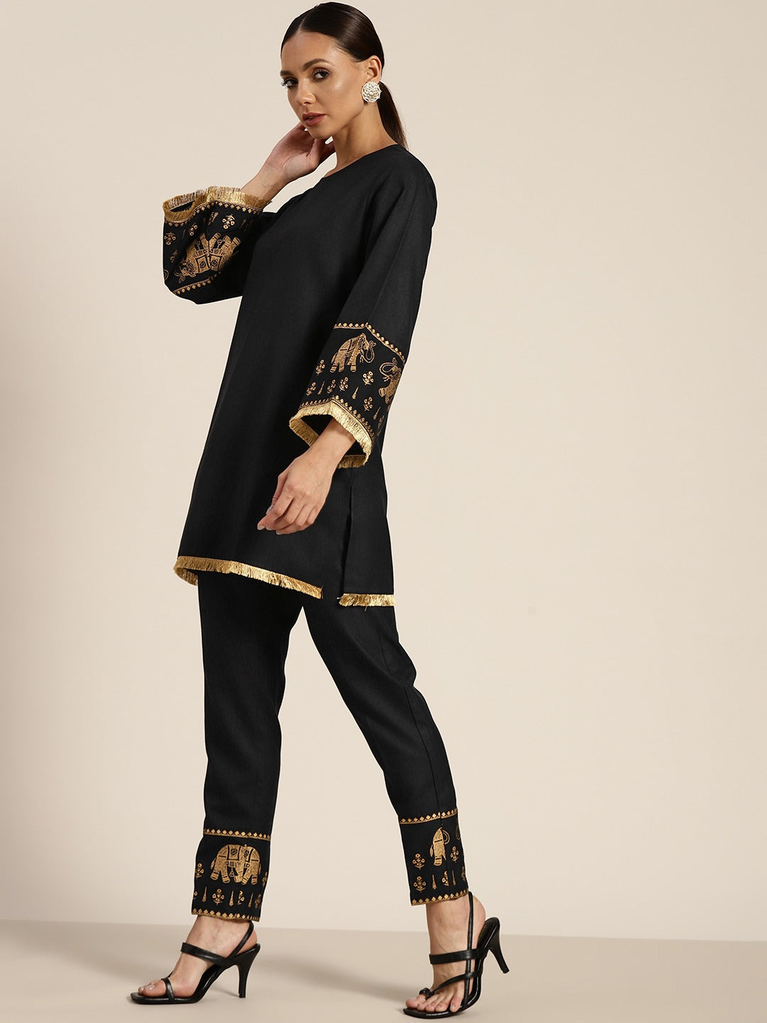 Black Foil Elephant Border Kurta With Pencil Pants