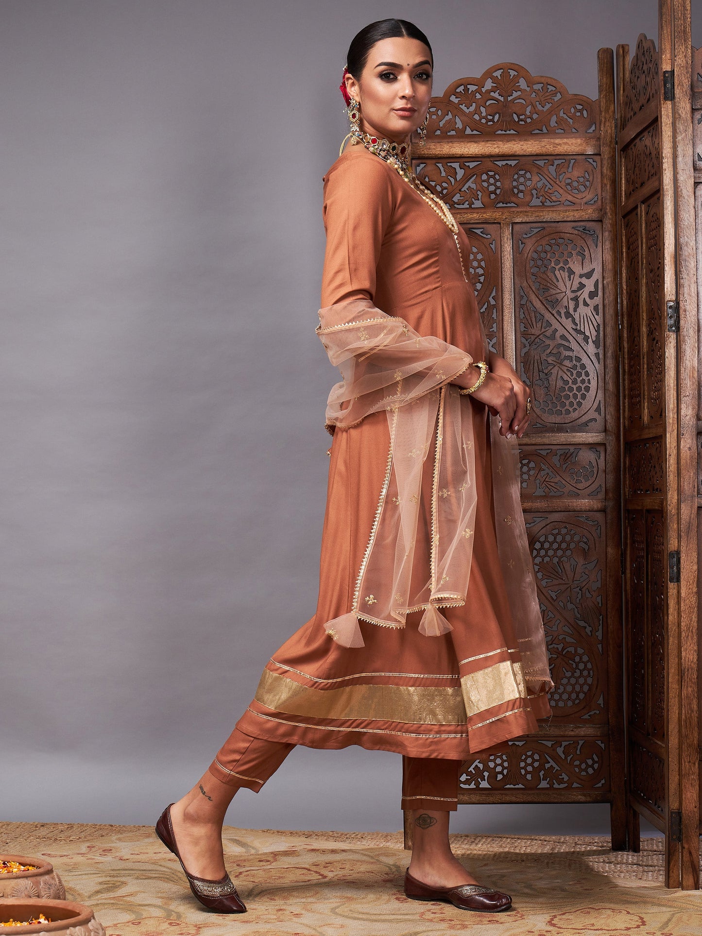 Brown Kurta Set With Net Sequins Dupatta