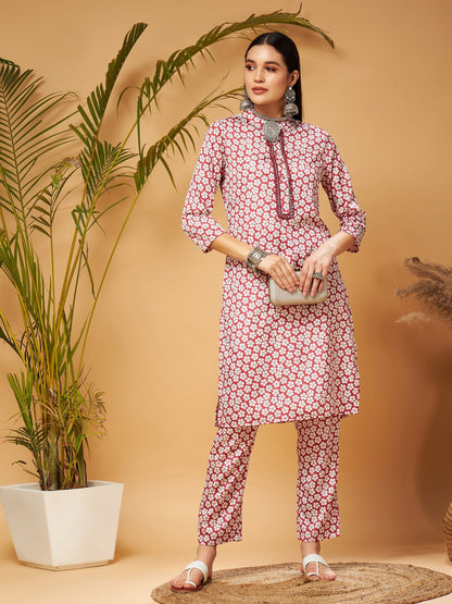 White Floral Neck Band Kurta With Pants