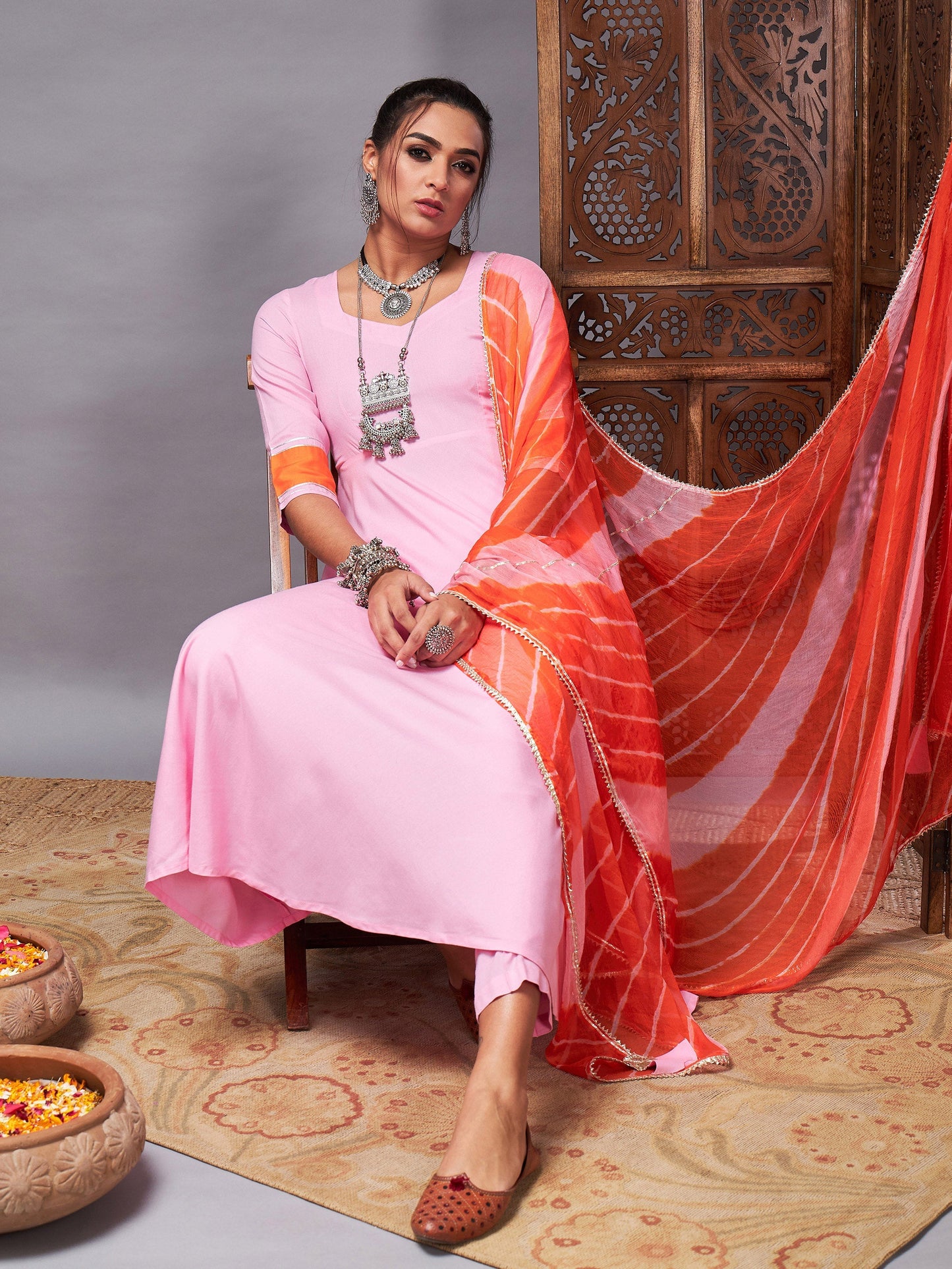 Pink Kurta Set With Orange Lehariya Dupatta