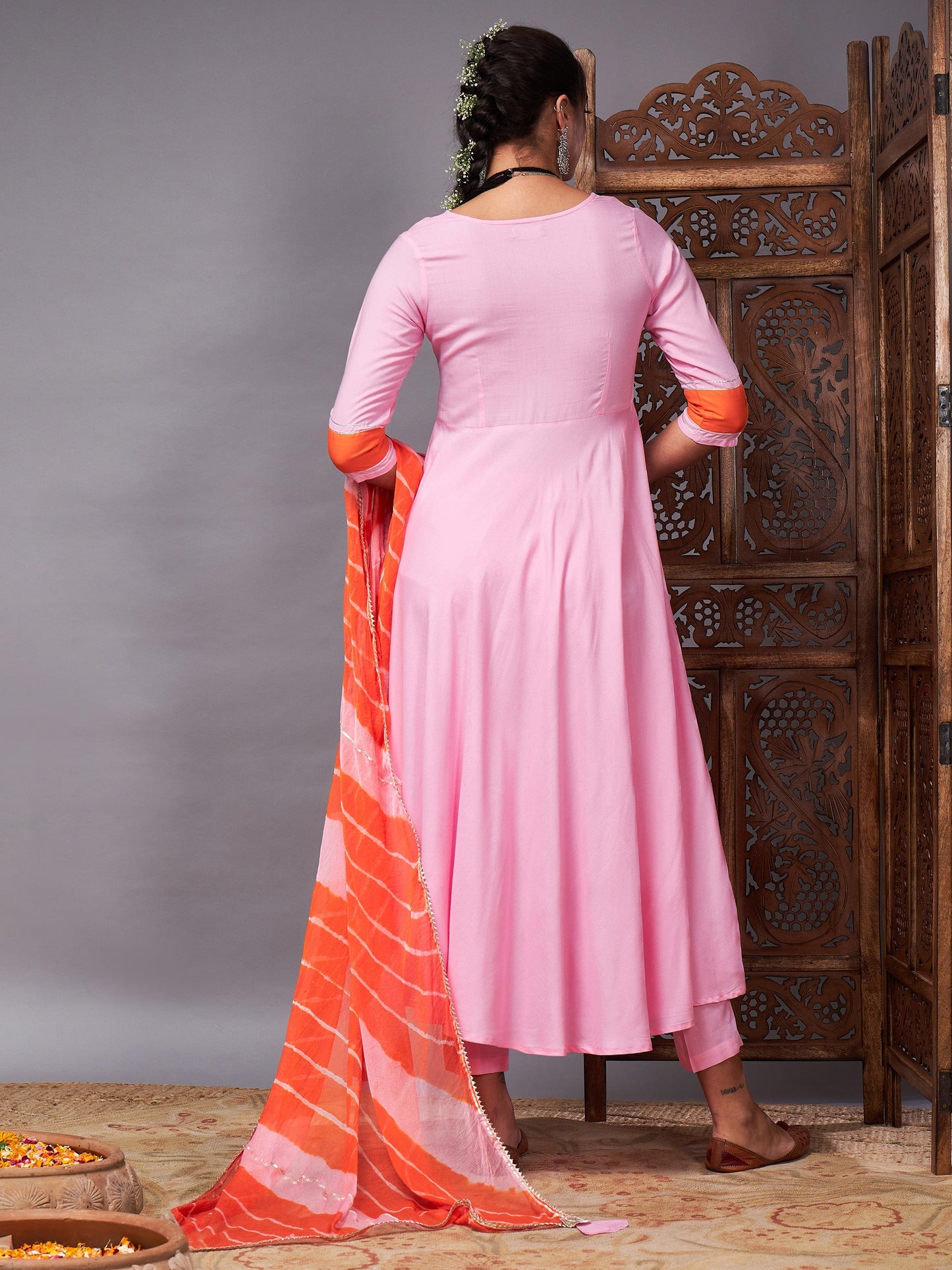 Pink Kurta Set With Orange Lehariya Dupatta