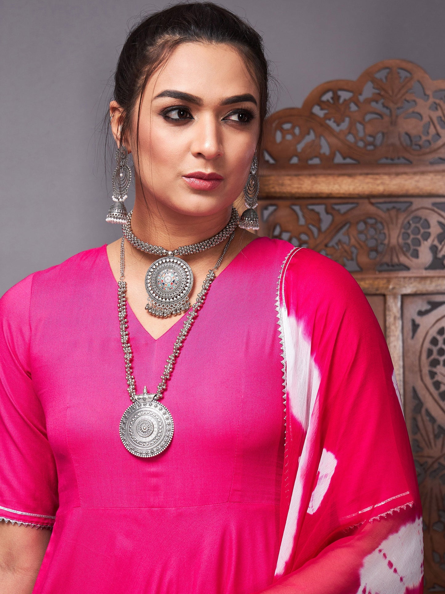 Fuchsia Kurta Set With Bandhej Dupatta