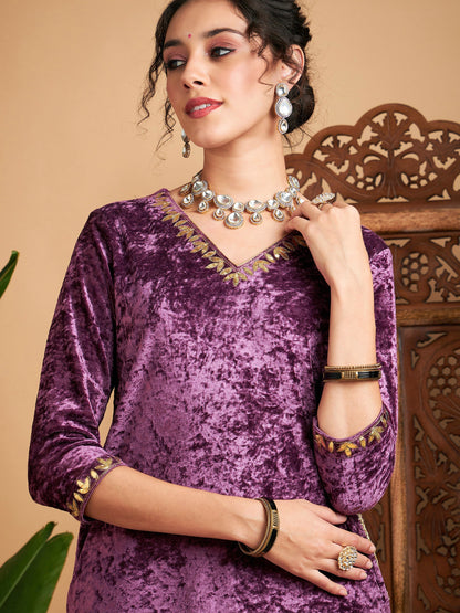 Mauve Velvet Gota Patti Embroidered Kurta With Pants