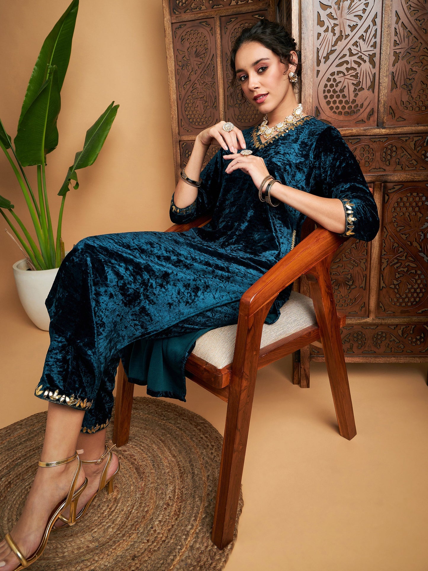 Teal Velvet Gota Patti Embroidered Kurta With Pants