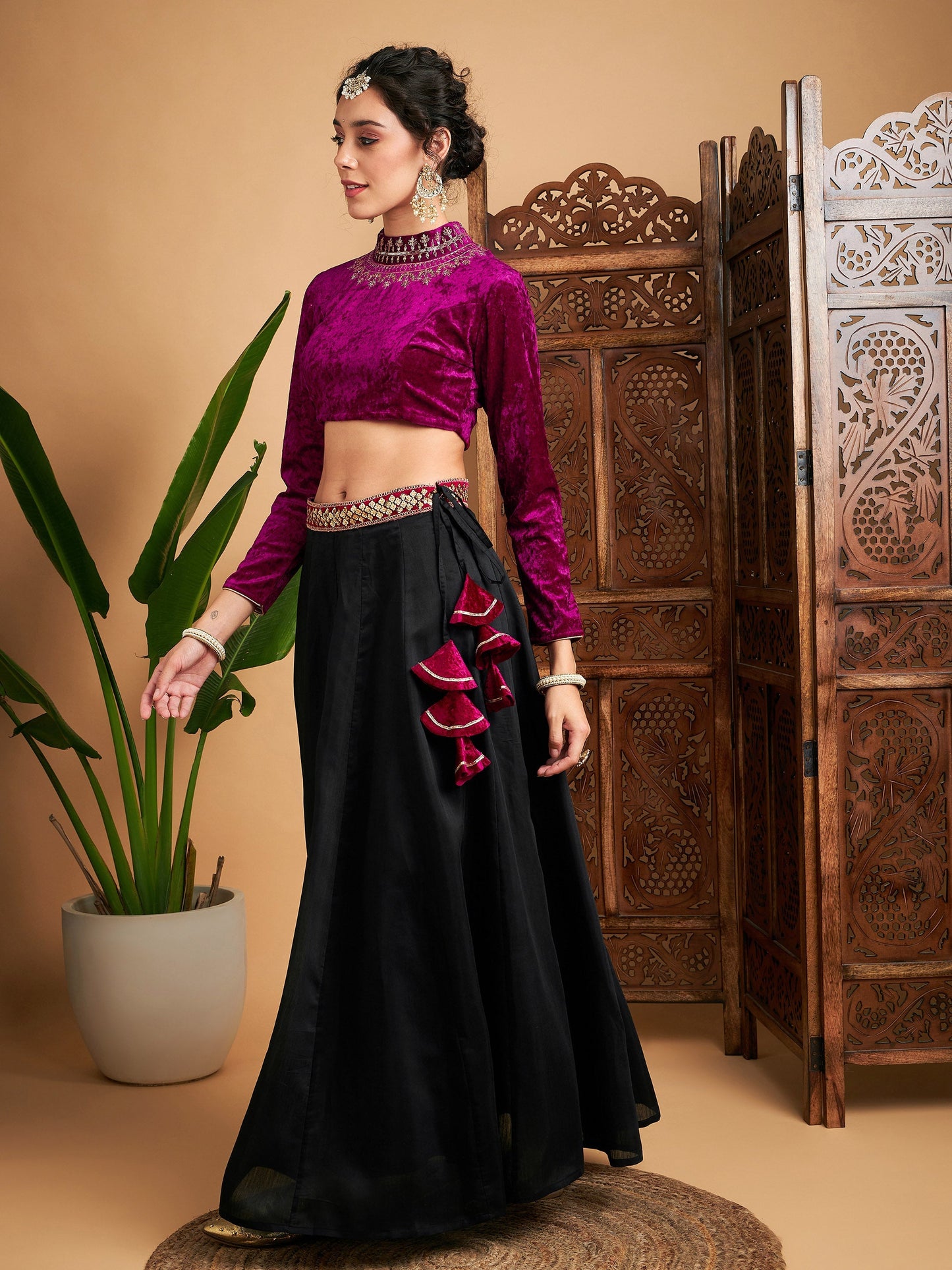 Black Solid Skirt With Fuchsia Velvet Crop Top