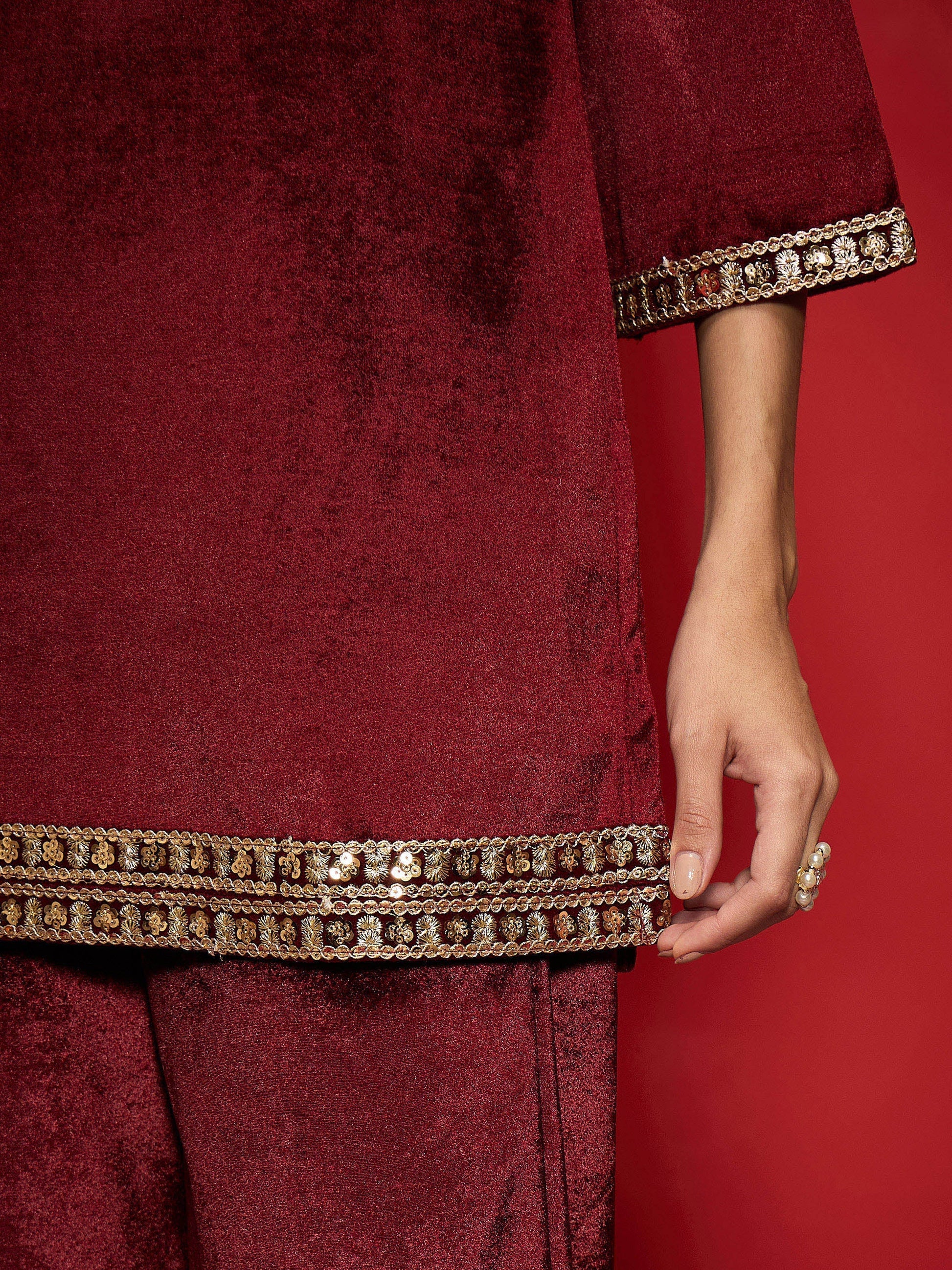 Maroon Velvet Emb V-Neck Short Kurta With Afghani Pants-Shae by SASSAFRAS