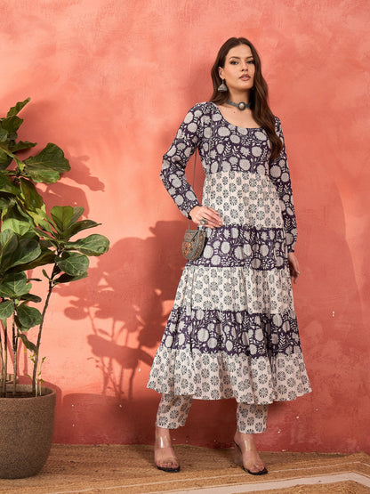 Navy & White Cambric Tired Kurta With Pencil Pants-Shae by SASSAFRAS