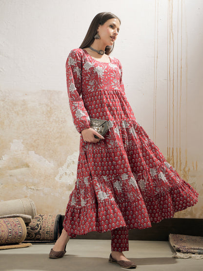 Maroon & White Cambric Tired Kurta With Pencil Pants-Shae by SASSAFRAS