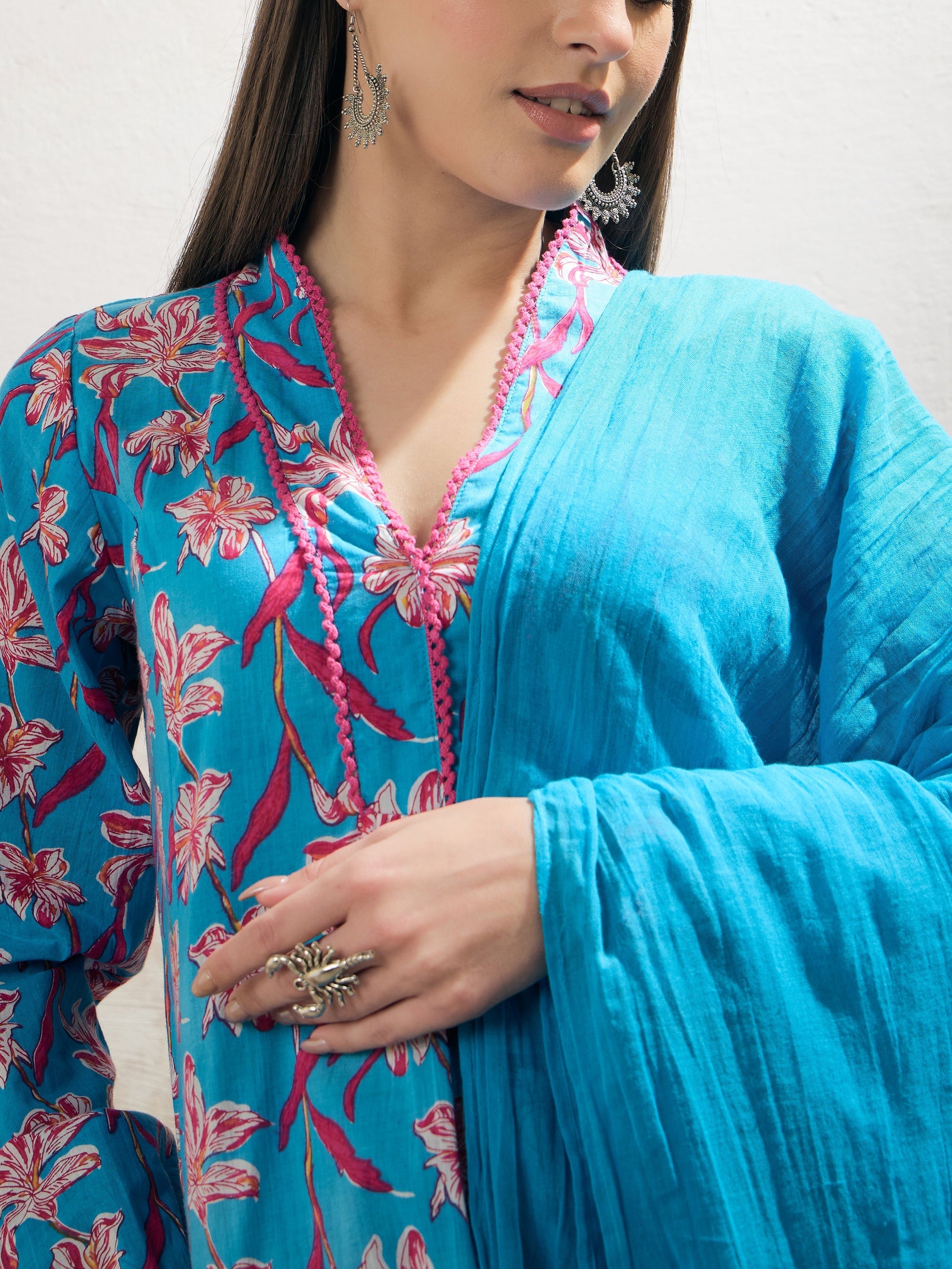 Aqua Blue Floral Cambric V Neck Kurta With Pencil Pants & Dupatta-Shae by SASSAFRAS