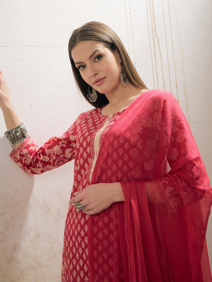 Pink Floral Cambric Kurta With Pencil Pants &amp; Dupatta-Shae by SASSAFRAS