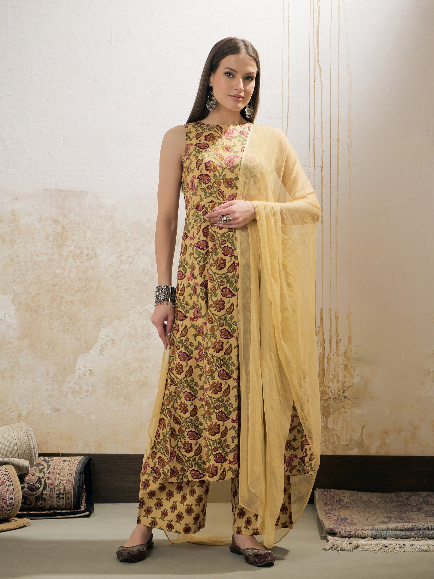Women Yellow Floral Sleeveless Kurta With Pencil Pants & Dupatta