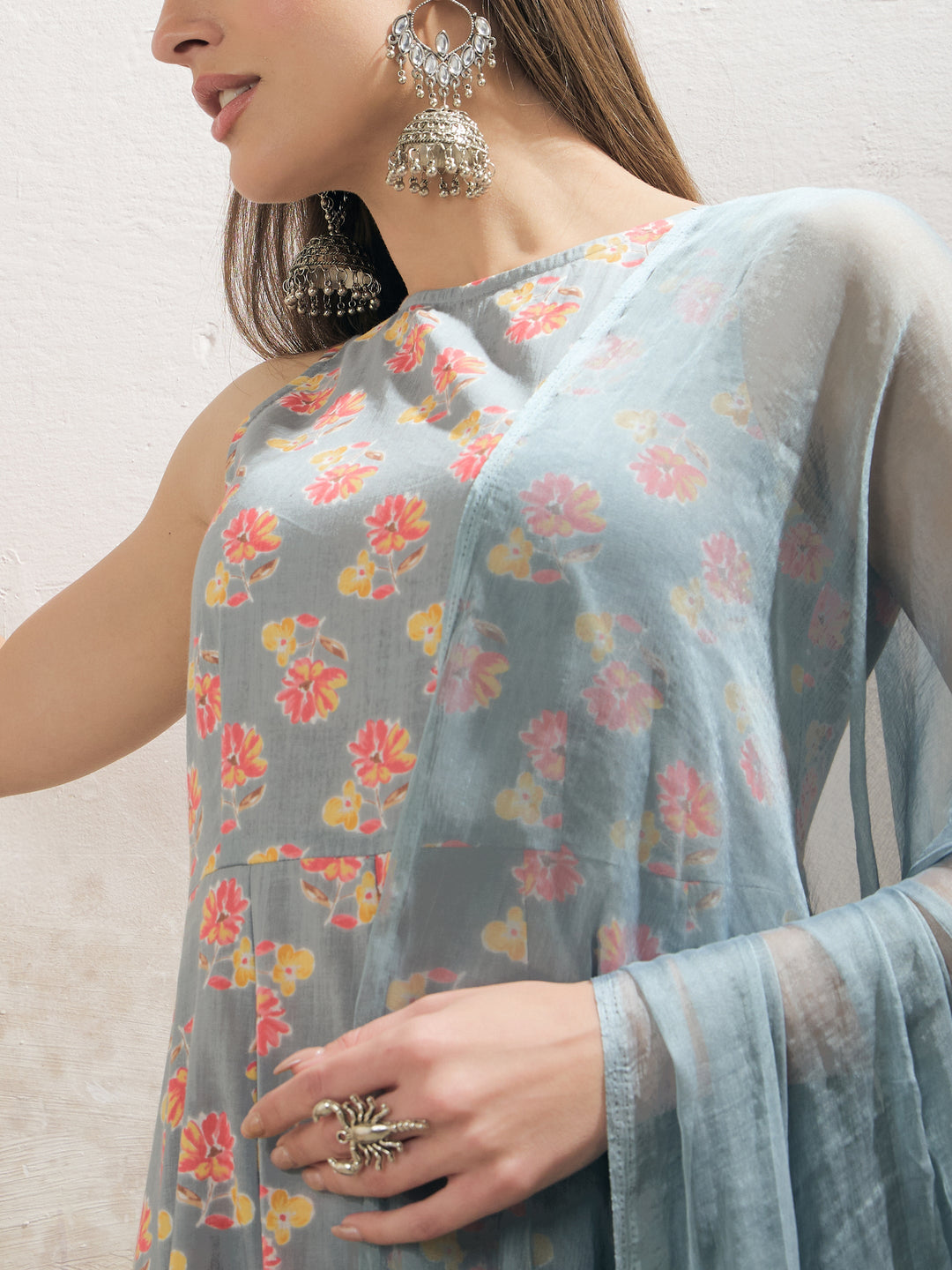 Grey Floral Sleeveless Kurta With Pencil Pants &amp; Dupatta-Shae by SASSAFRAS