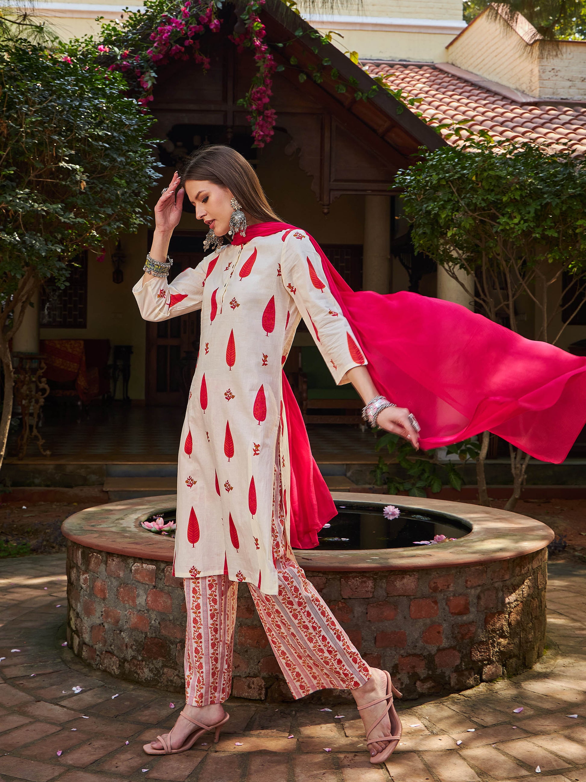 White & Red Floral Straight Kurta With Pencil Pants & Dupatta-Shae by SASSAFRAS
