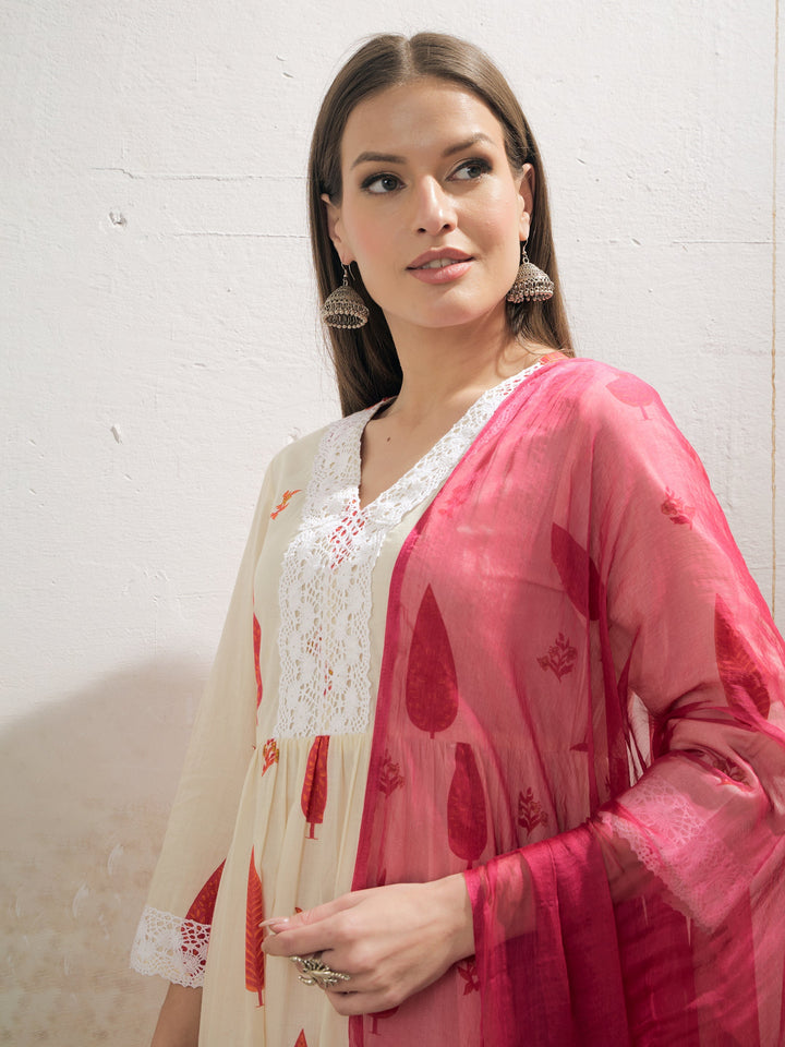 White &amp; Red Floral Gathered Kurta With Pencil Pants &amp; Dupatta-Shae by SASSAFRAS