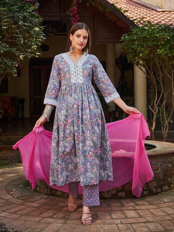 Grey Floral Gathered Kurta With Pencil Pants &amp; Dupatta-Shae by SASSAFRAS