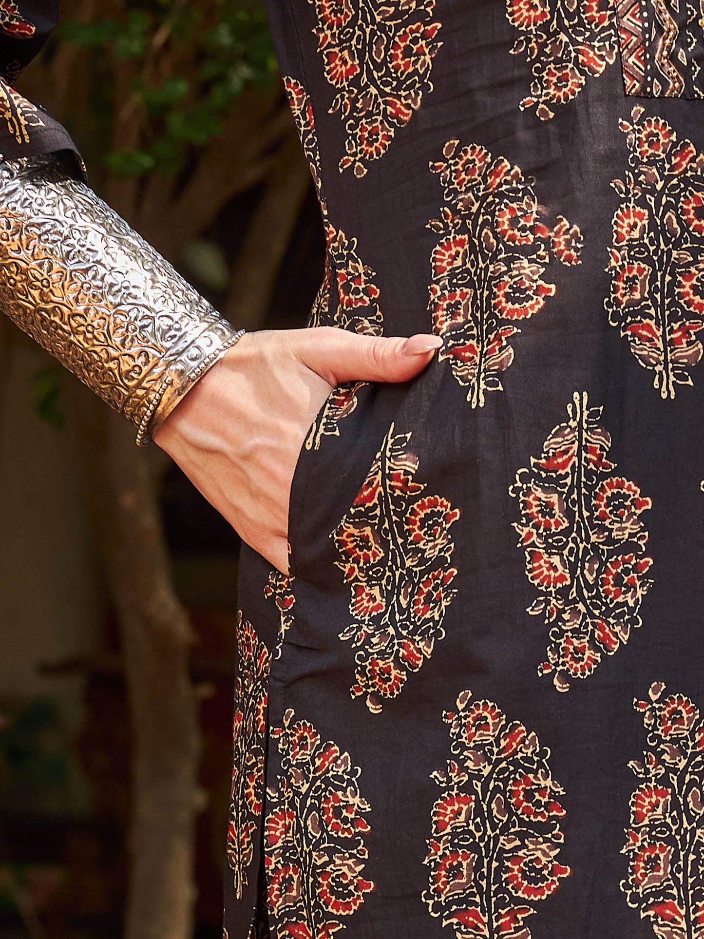 Black Floral Straight Kurta With Pants & Dupatta-Shae by SASSAFRAS