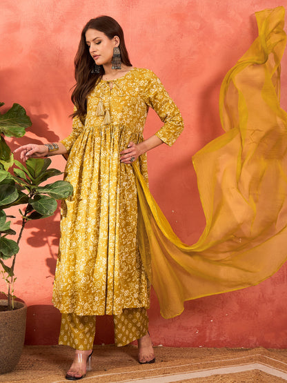 Yellow Floral Front Dori Gathered Kurta With Pencil Pants & Dupatta
