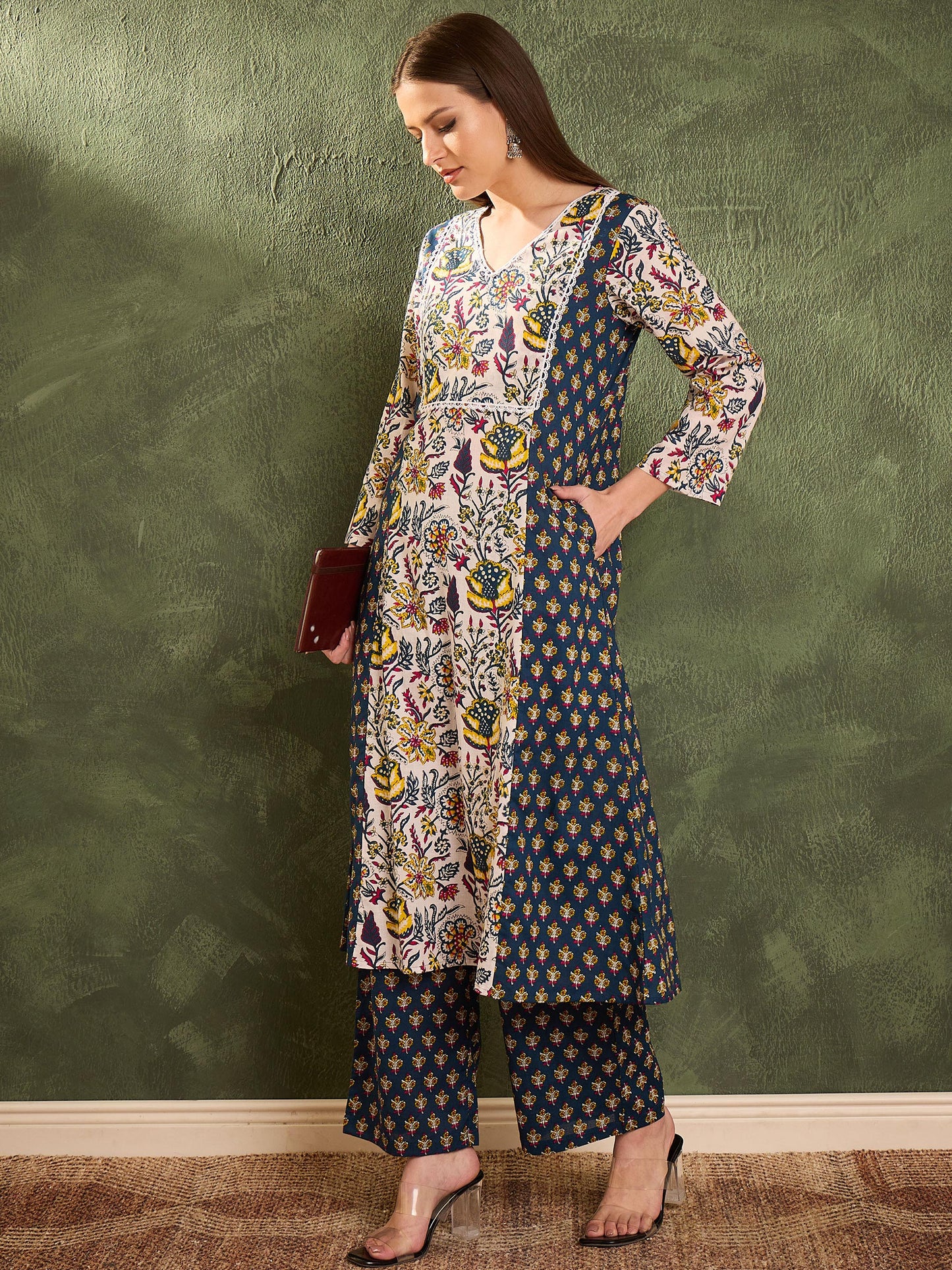 Blue Floral Front Yoke Kurta With Pants