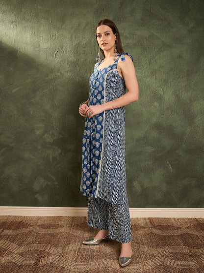 Blue Floral Front Button Slit Kurta With Pants