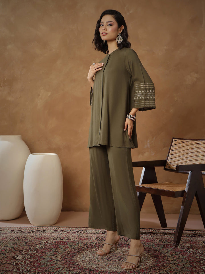 Women Olive Zari Embroidered Sleeves Top With Pants