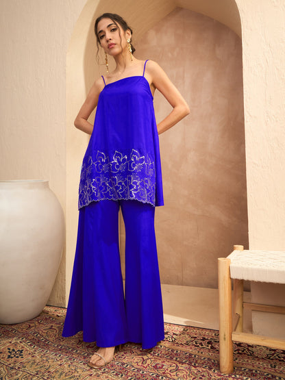 Women Navy Embroidered Strappy Kurta With Palazzos