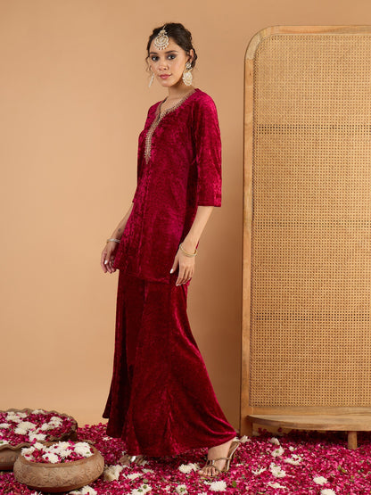 Women Fuchsia Velvet Embroidered Short Kurta With Palazzos