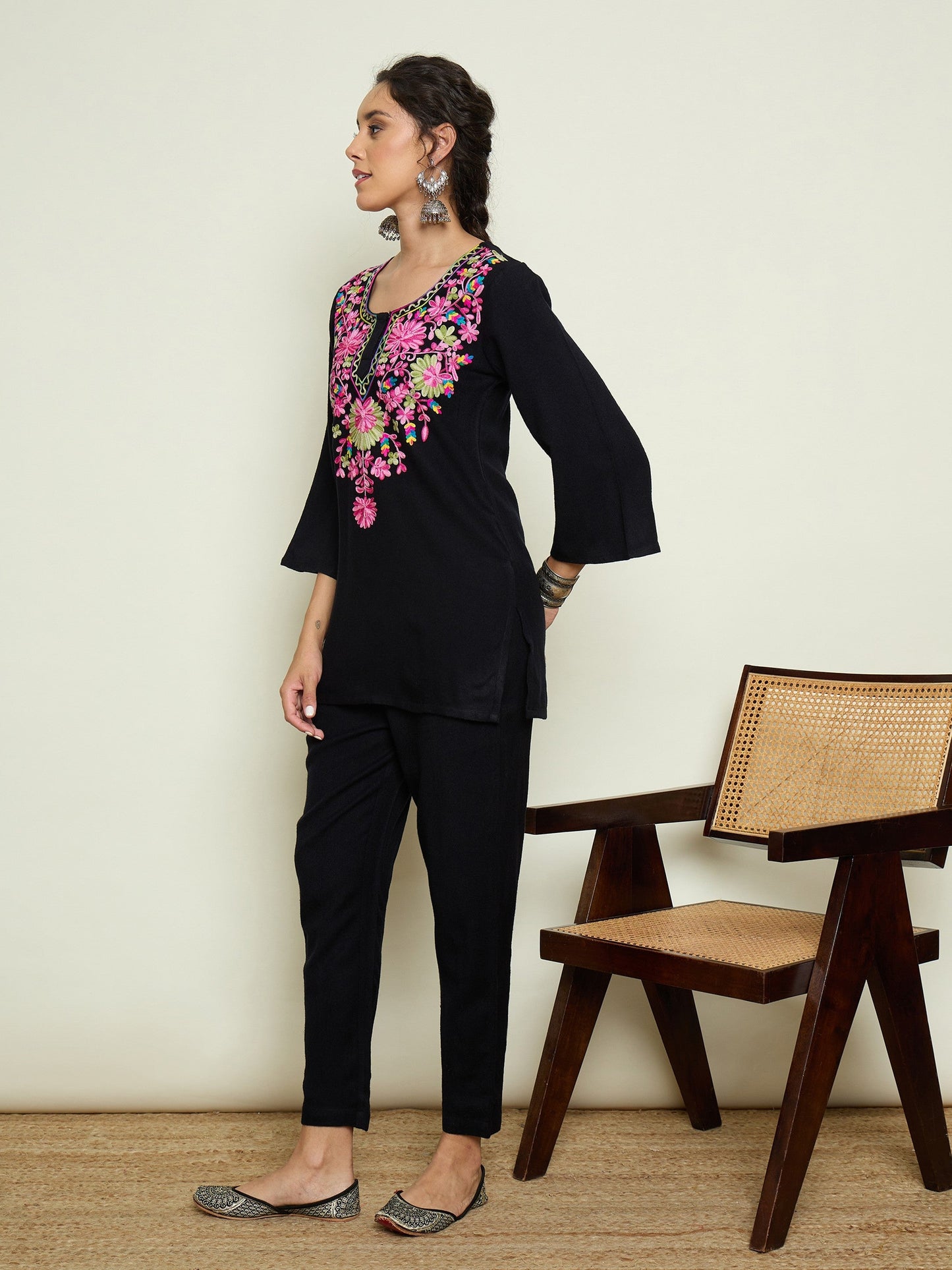 Women Black Woollen Embroidered Round Neck Short Kurta With Pencil Pants