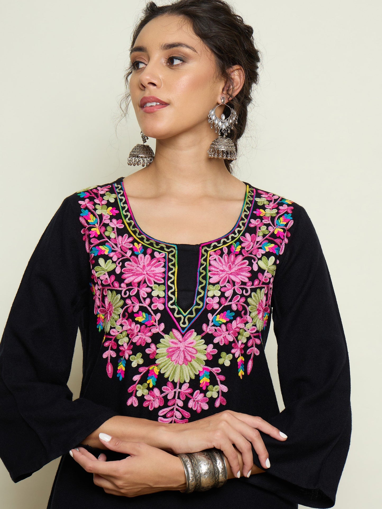 Women Black Woollen Embroidered Round Neck Short Kurta With Pencil Pants