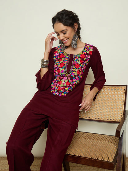 Women Maroon Woollen Embroidered Round Neck Short Kurta With Straight Pants