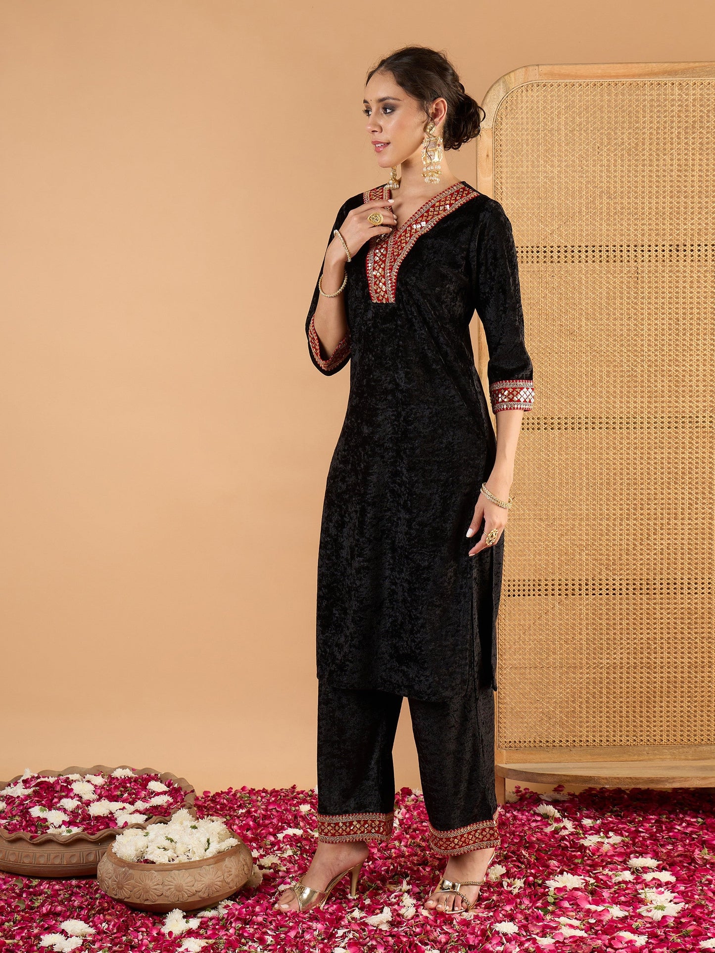 Women Black Velvet V Neck Embroidered Kurta With Straight Pants