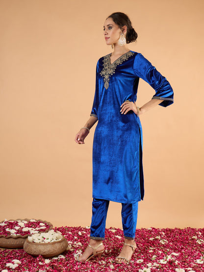 Women Royal Blue Velvet Embroidered Straight Kurta With Pencil Pants