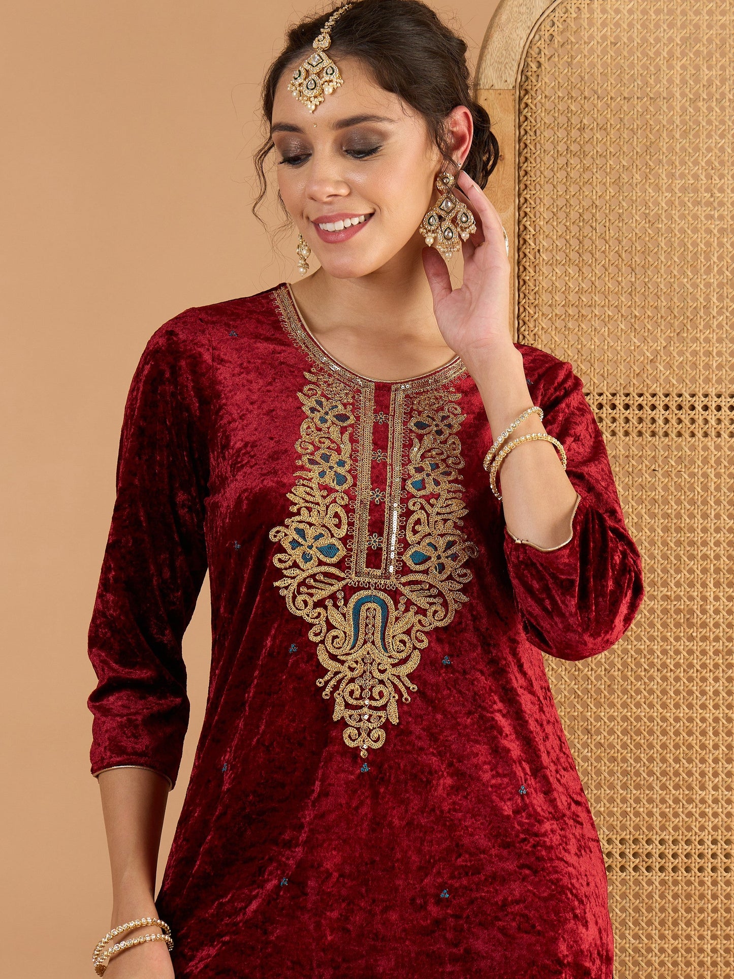 Women Maroon Velvet Embroidered Straight Kurta With Straight Pants
