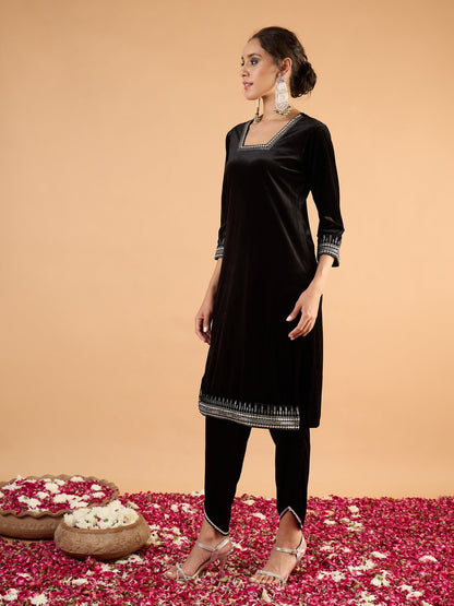 Women Black Velvet Embroidered Kurta With Tulip Pants
